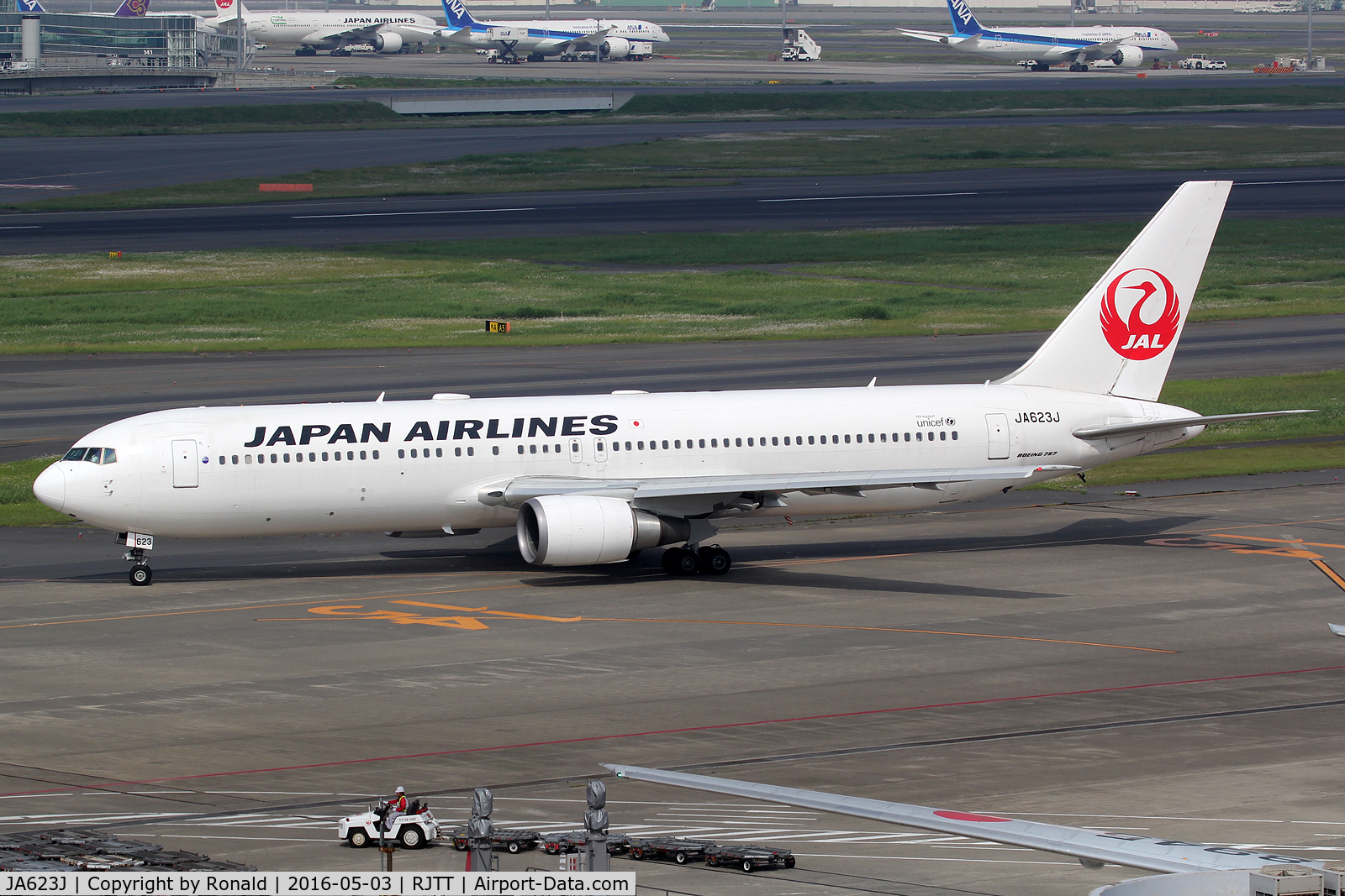 JA623J, 2009 Boeing 767-346/ER C/N 36131, at hnd