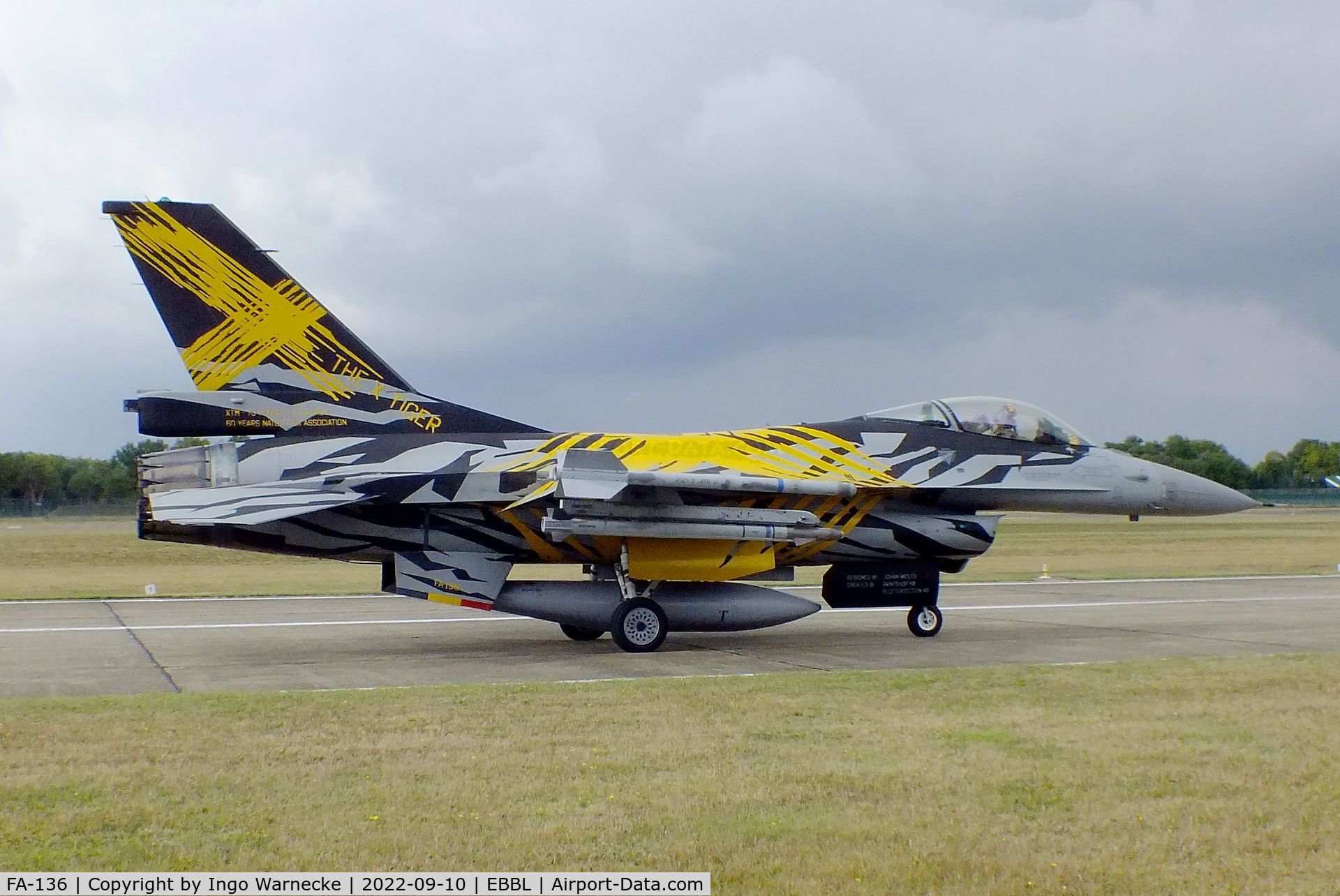 FA-136, SABCA F-16AM Fighting Falcon C/N 6H-136, General Dynamics (SABCA) F-16AM Fighting Falcon of the FAeB (Belgian air force) in 'X-Tiger' special colours at the 2022 Sanicole Spottersday at Kleine Brogel air base