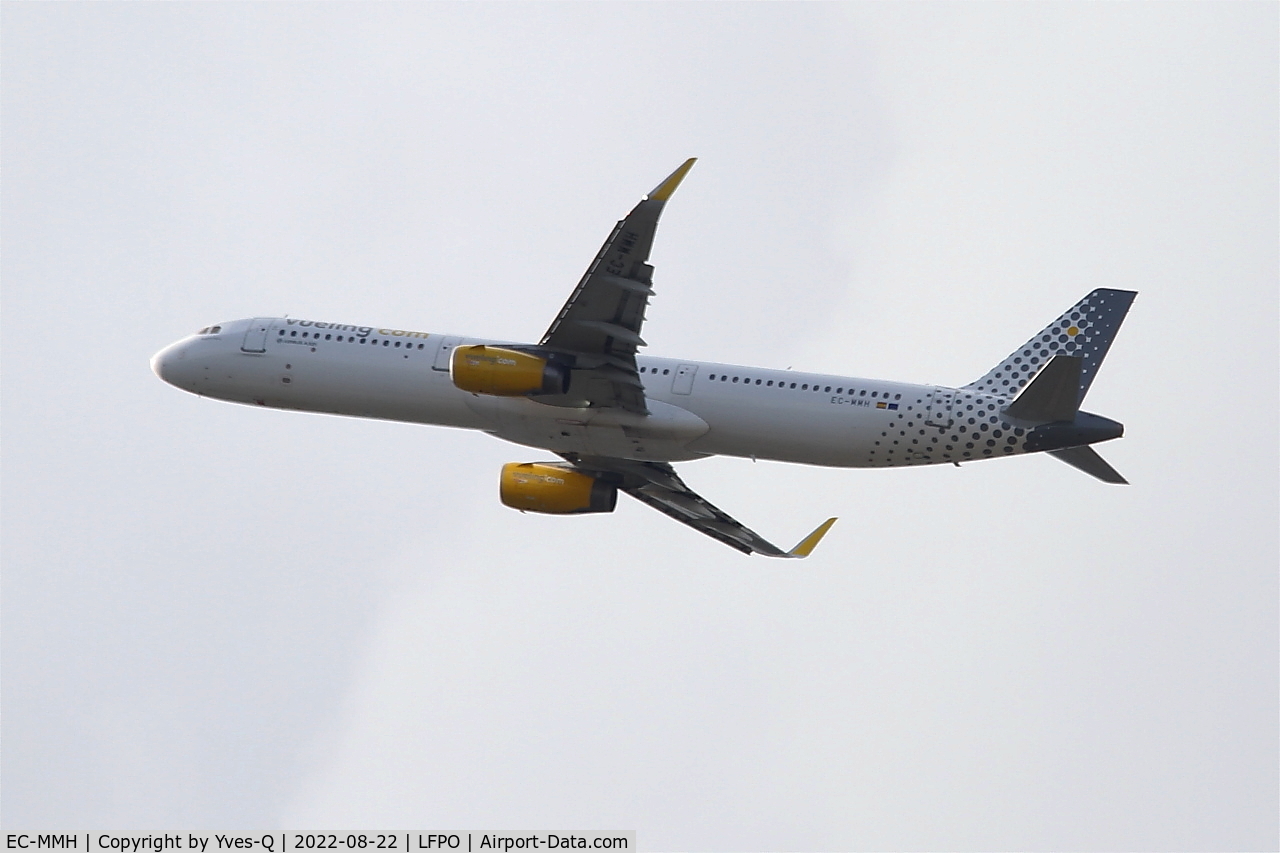 EC-MMH, 2016 Airbus A321-231 C/N 7152, Airbus A321-231, Climbing from rwy 24, Paris Orly Airport (LFPO-ORY)