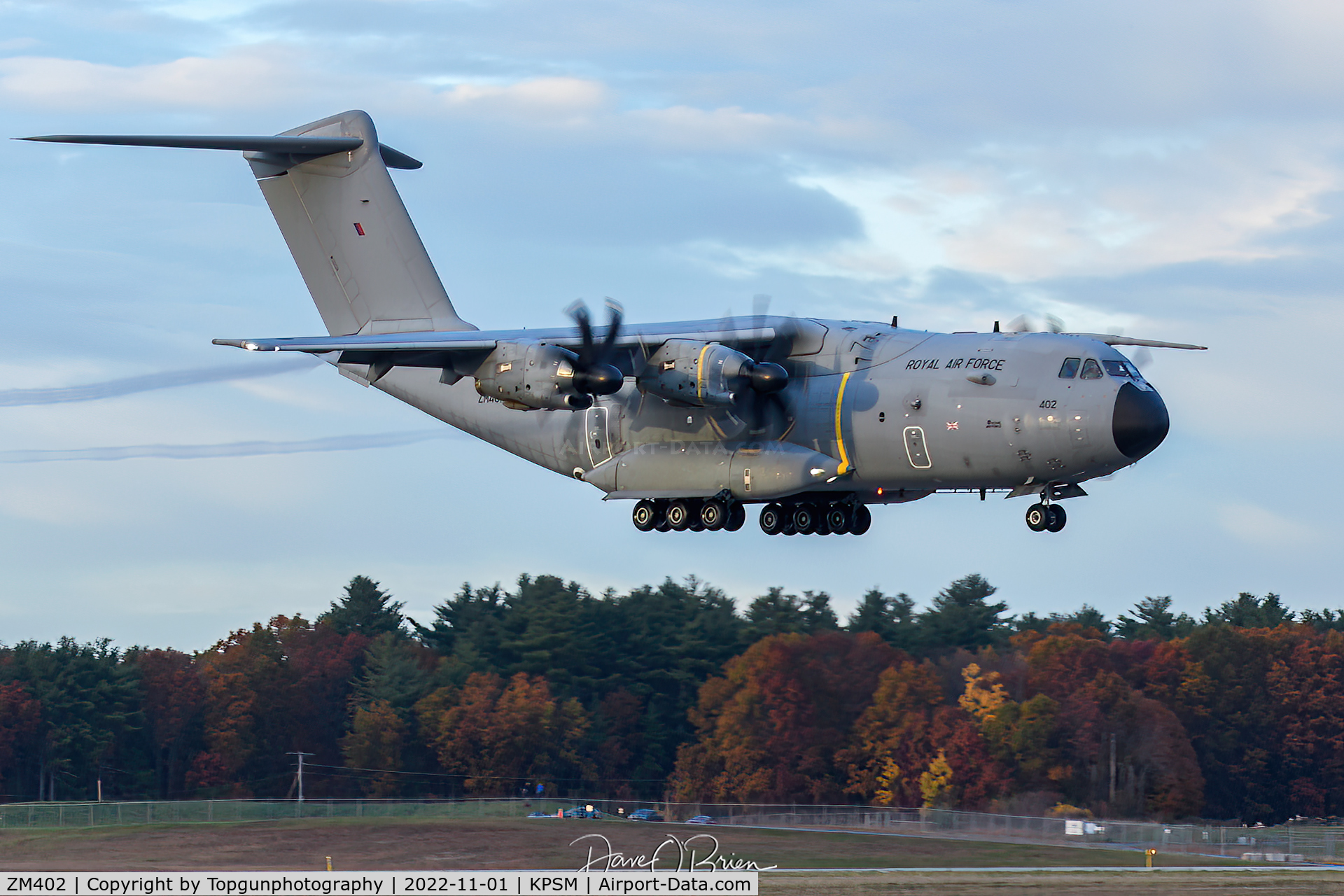 ZM402, 2014 Airbus A400M Atlas C.1 C/N 017, Stopping in for a RON.