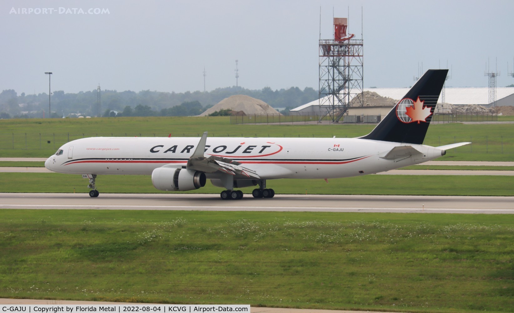 C-GAJU, 1999 Boeing 757-204 C/N 28836, Cargojet