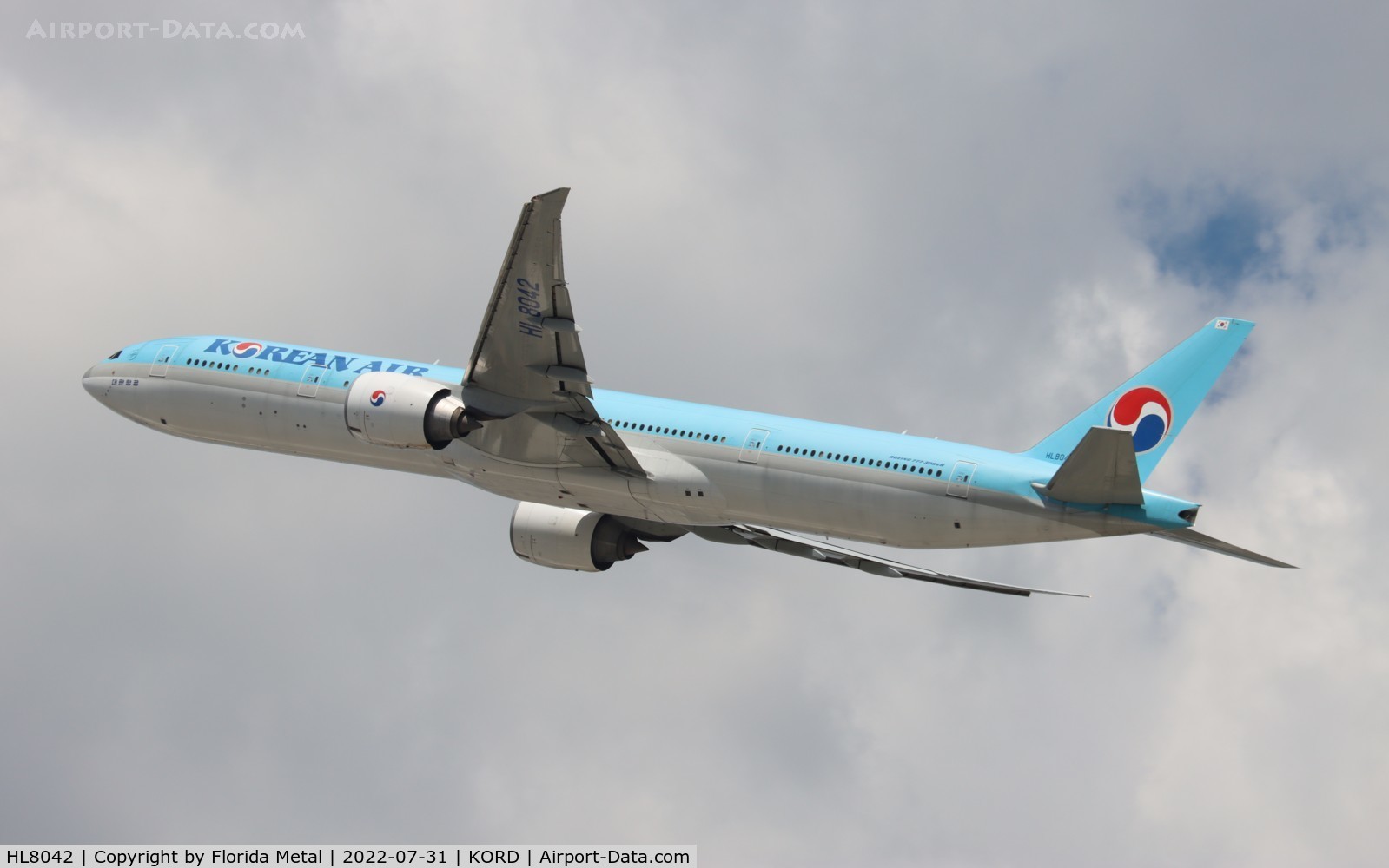 HL8042, 2016 Boeing 777-3B5/ER C/N 60376, Korean Air