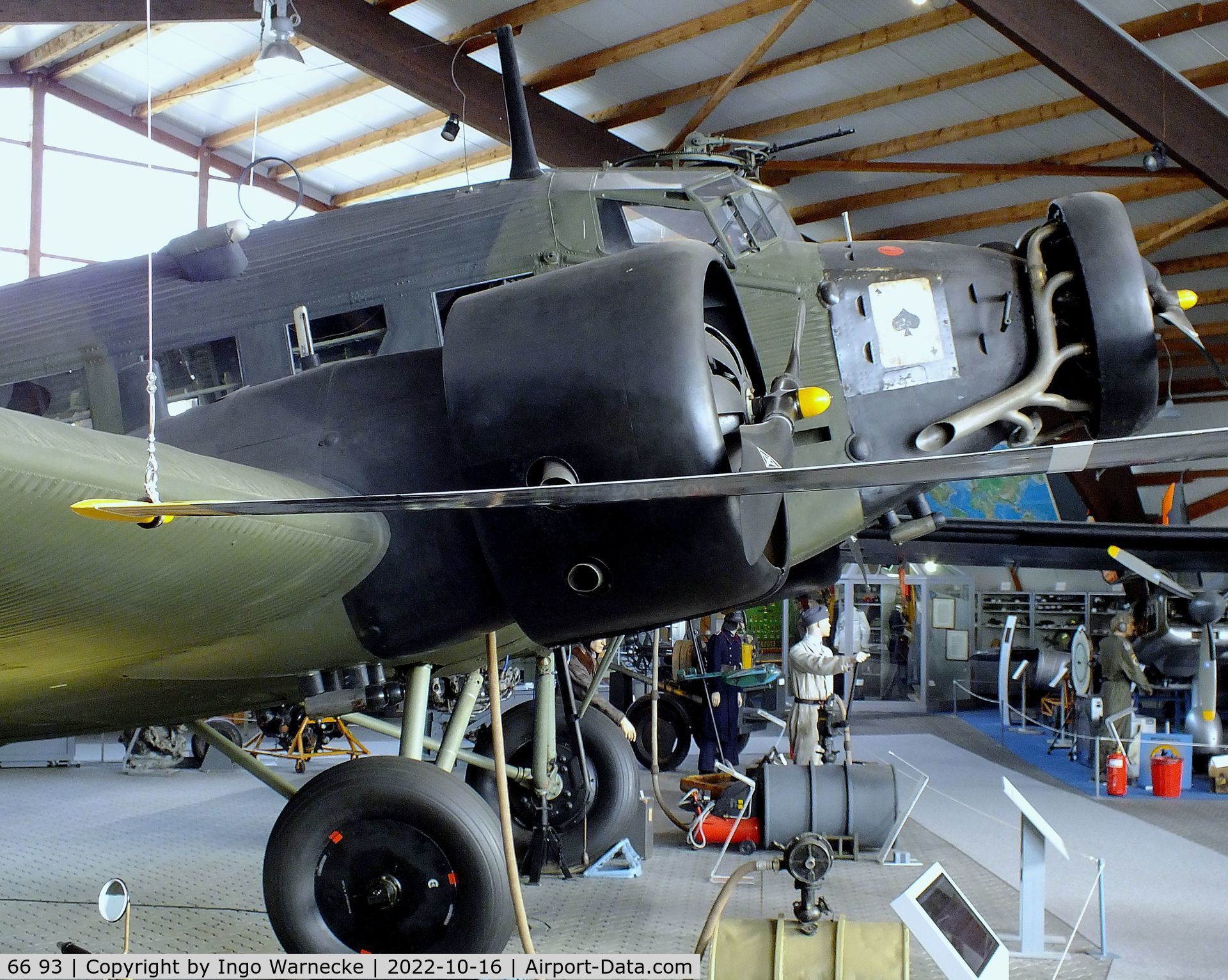 66 93, 1939 Junkers Ju-52/3mg4e C/N 6693, Junkers Ju 52/3m g4e at the Ju52-Halle (Lufttransportmuseum), Wunstorf