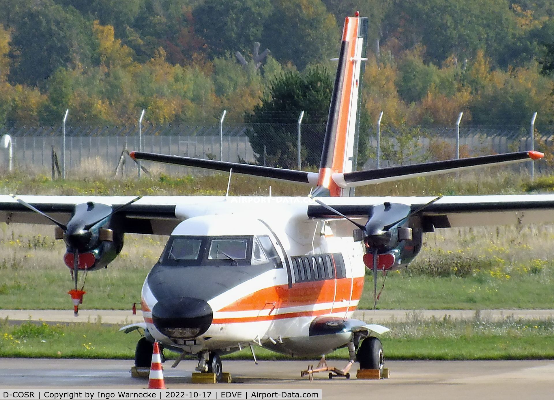 D-COSR, Let L-410UVP(T) C/N 810726, Let L-410UVP(T) of Flight Calibration Service at Braunschweig-Wolfsburg airport, BS/Waggum