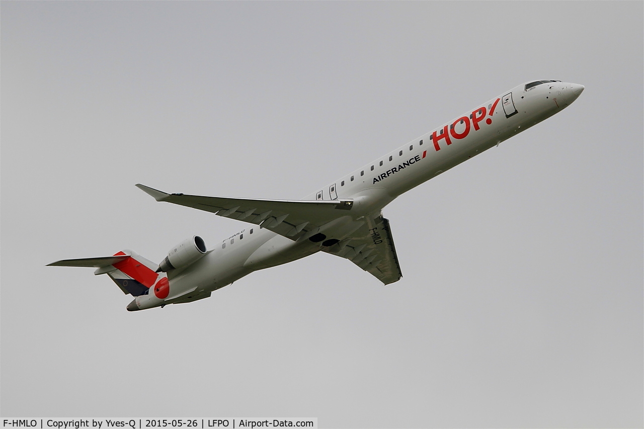 F-HMLO, 2015 Bombardier CRJ-1000EL NG (CL-600-2E25) C/N 19041, Canadair Regional Jet CRJ-1000EL, Climbing from rwy 08, Paris-Orly airport (LFPO-ORY)