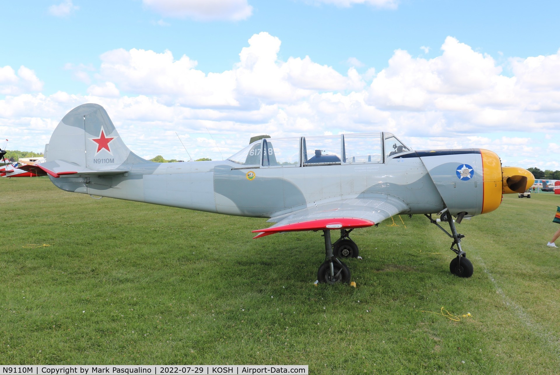 N9110M, 1986 Yakovlev Yak-52 C/N 866112, Yak-52