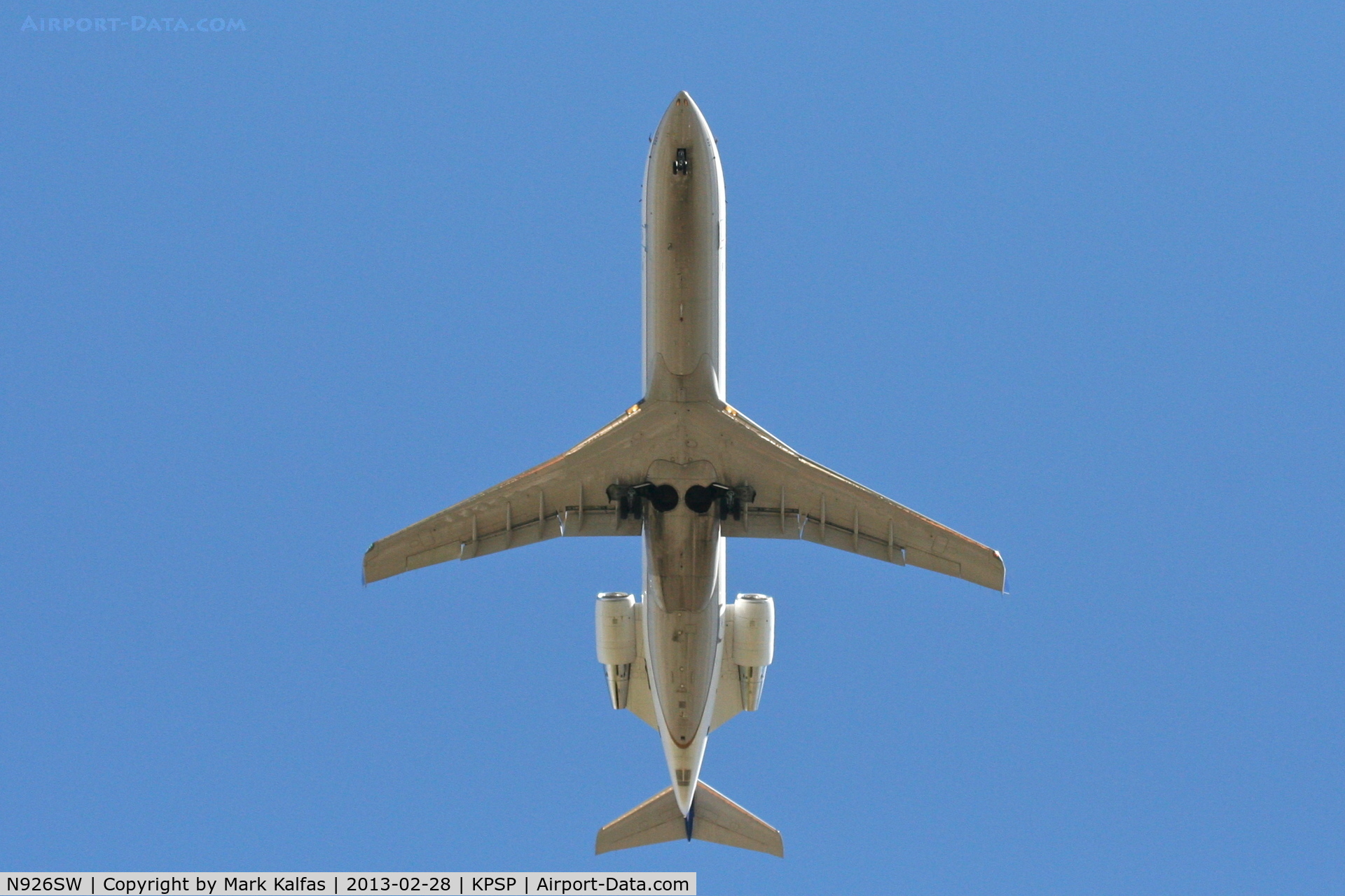 N926SW, 2002 Bombardier CRJ-200LR (CL-600-2B19) C/N 7687, SkyWest CRJ2, N926SW on approach to KPSP