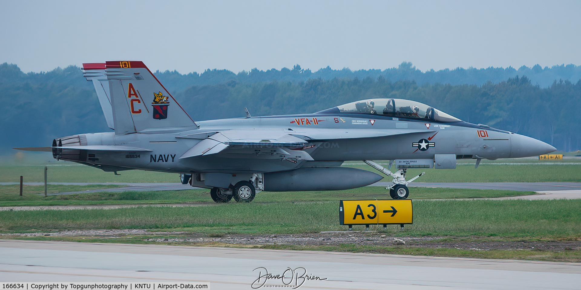 166634, Boeing F/A-18F Super Hornet C/N F127, XO bird for VFA-11