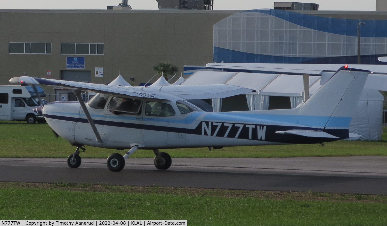 N777TW, 1977 Cessna R172K Hawk XP C/N R1722585, 1977 Cessna R172K, c/n: R1722585, Sun 'n Fun 2022