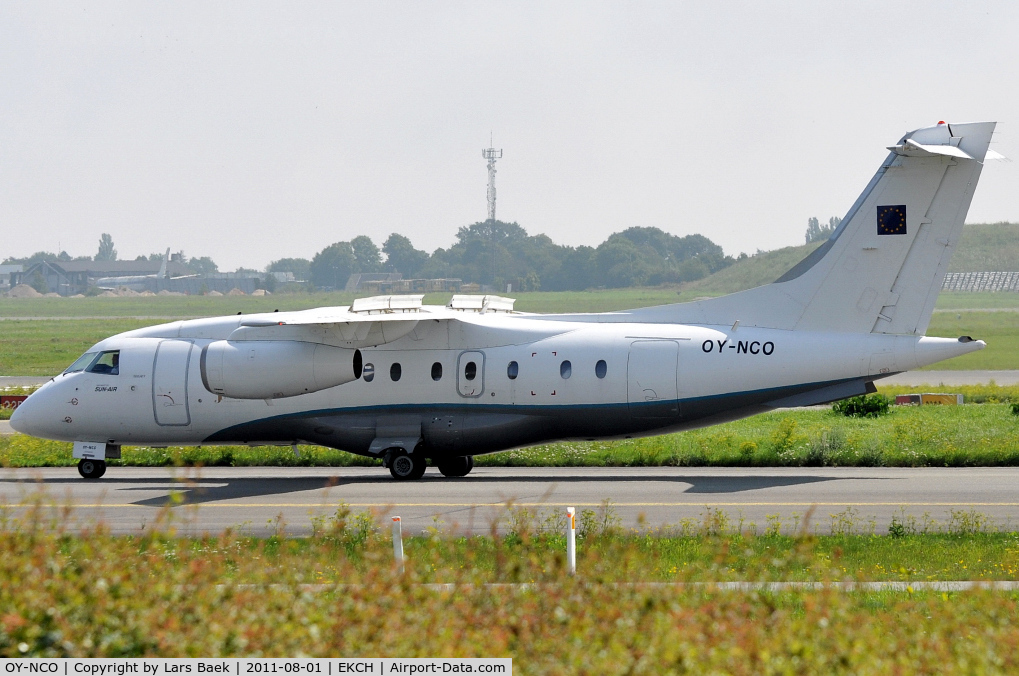 OY-NCO, 2002 Dornier 328-310 C/N 3210, Taxing