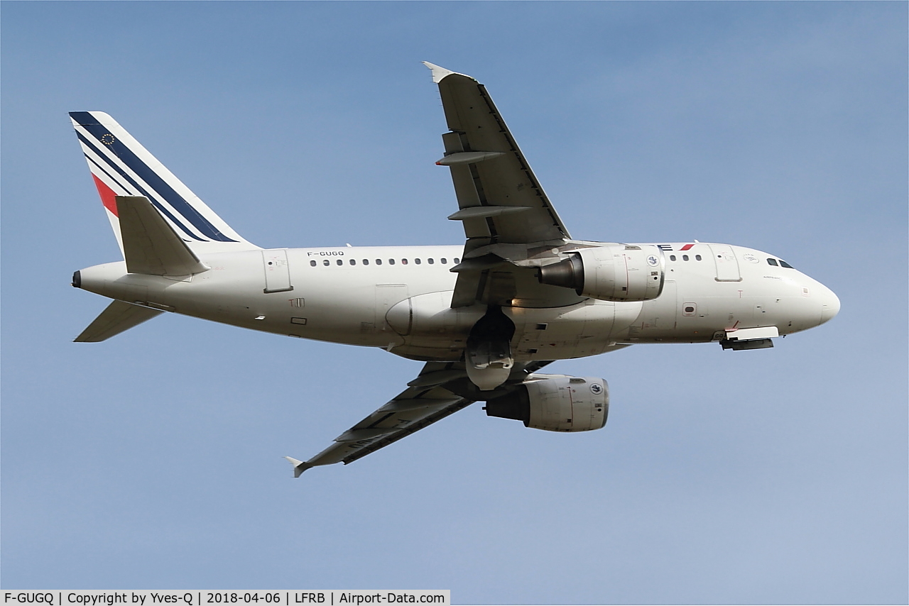 F-GUGQ, 2006 Airbus A318-111 C/N 2972, Airbus A318-111, CLimbing from rwy 07R, Brest-Bretagne airport (LFRB-BES)