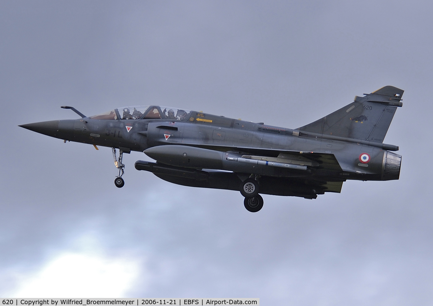 620, Dassault Mirage 2000D C/N Not found 620, Military Code 3-IL - Approach to Runway 26R.