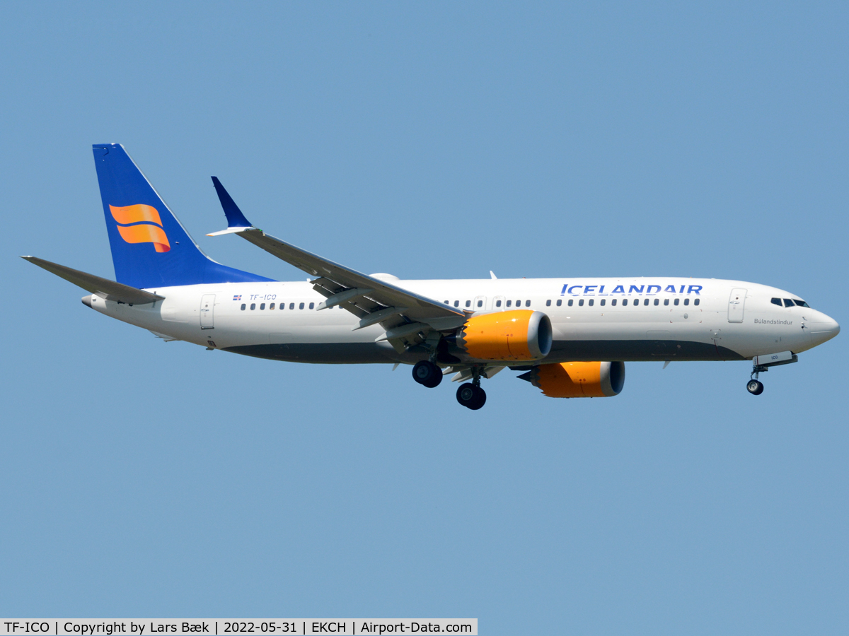 TF-ICO, 2019 Boeing 737-8 MAX C/N 44358, RWY04L from Kongelundsfortet