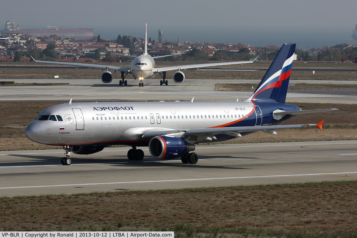 VP-BLR, 2013 Airbus A320-214 C/N 5585, at ist