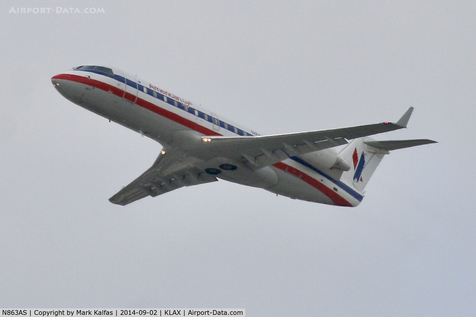 N863AS, 2001 Bombardier CRJ-200ER (CL-600-2B19) C/N 7487, American Eagle Bombardier CRJ-200ER (CL-600-2B19) N863AS departing 25R LAX