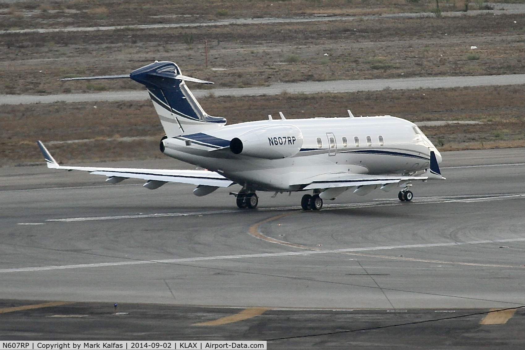 N607RP, 1995 Canadair Challenger 601-3R (CL-600-2B16) C/N 5184, NESTLE PURINA PETCARE CO, Canadair Challenger 601-3R, N607RP departing 25R LAX