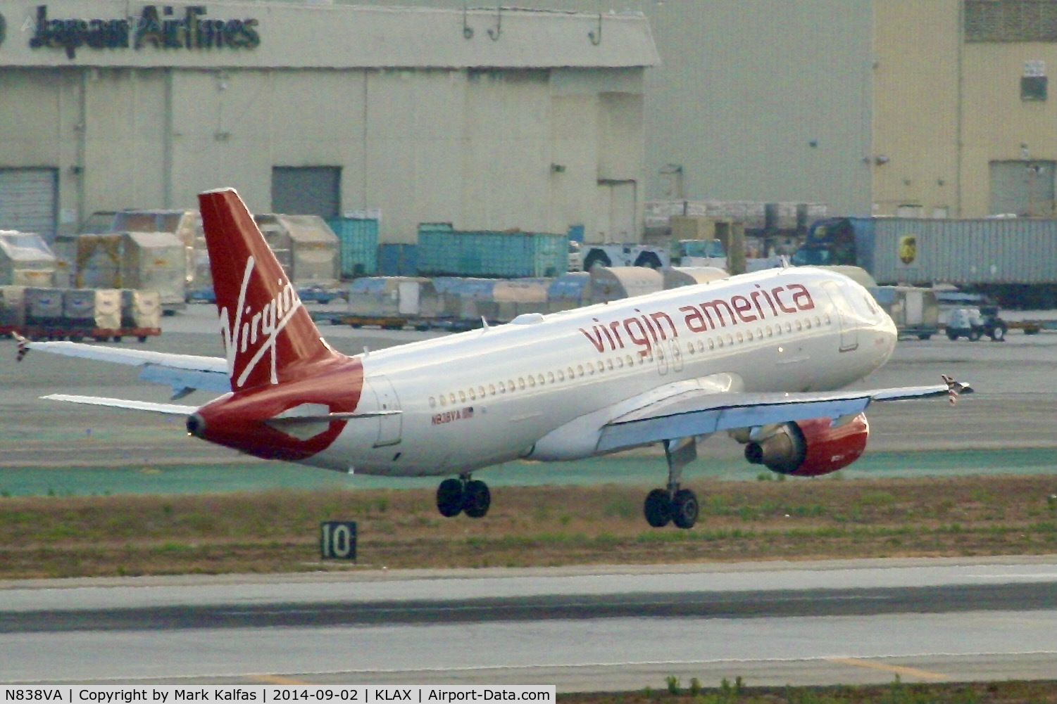 N838VA, 2010 Airbus A320-214 C/N 4559, Virgin America Airbus A320-214, N838VA on short final 25L LAX