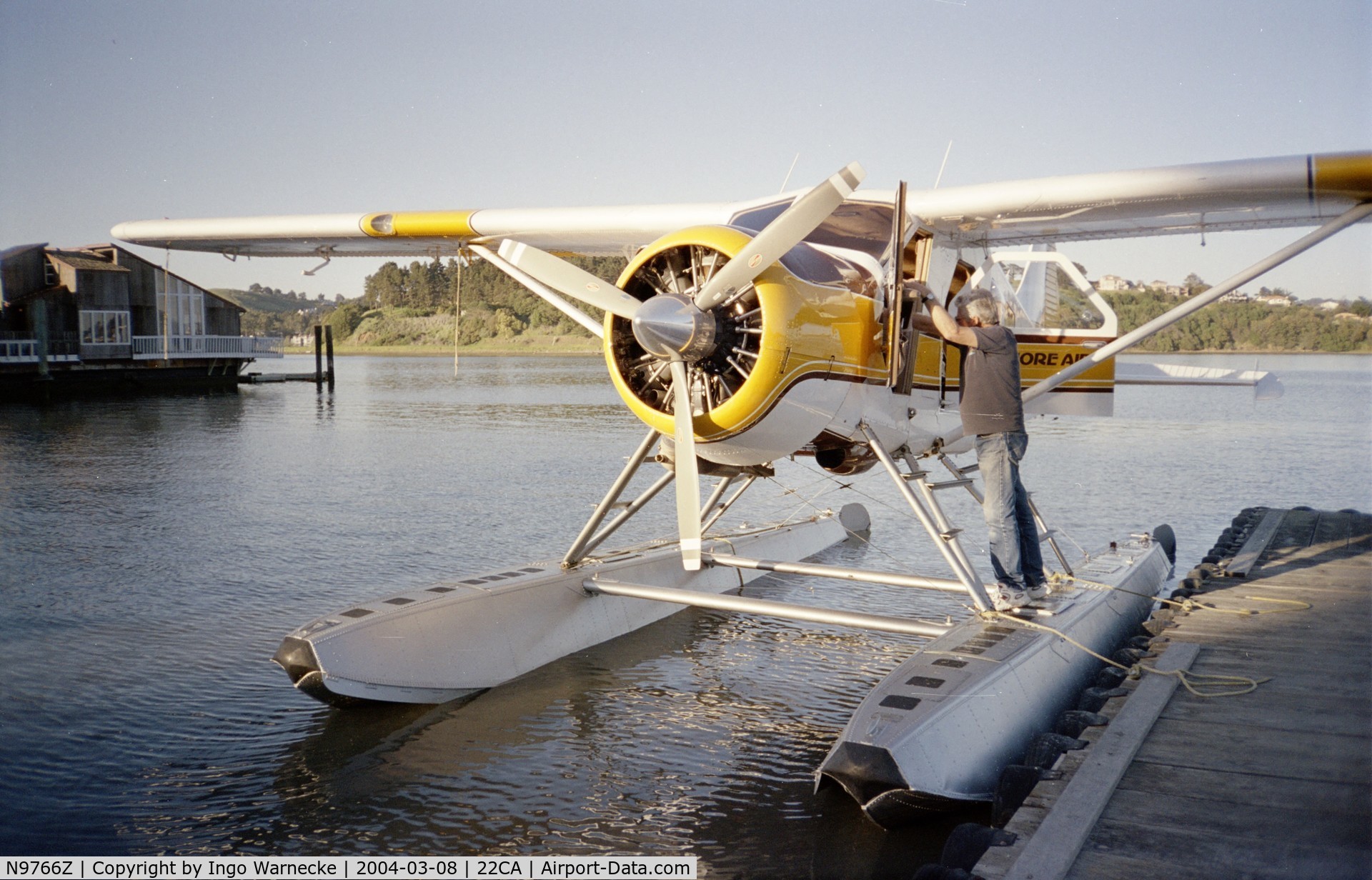 N9766Z, 1953 De Havilland Canada U-6A Beaver C/N 504, De Havilland Canada DHC-2 Beaver on floats at Commodore Center seaplane base, Sausalito CA