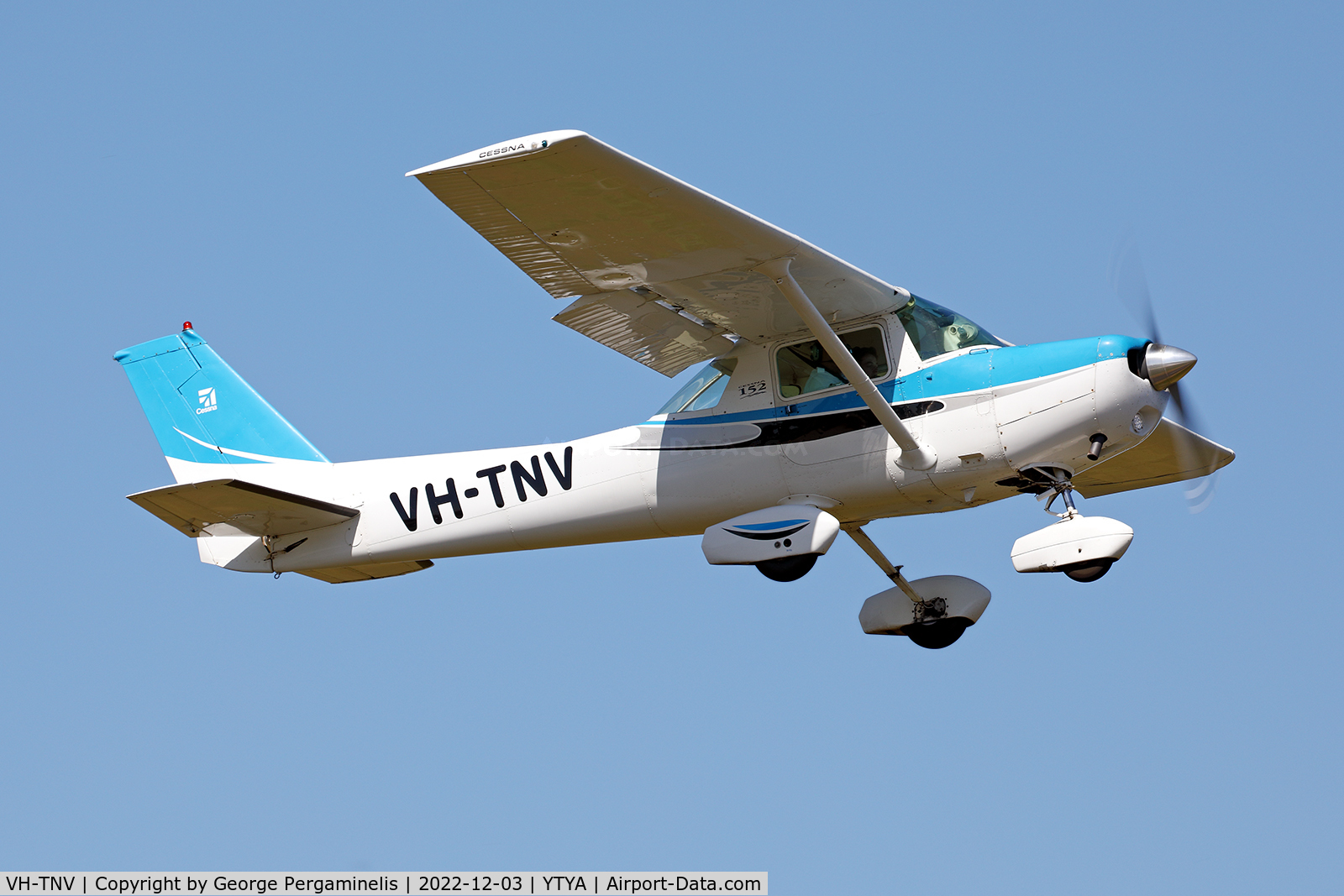 VH-TNV, 1978 Cessna 152 C/N 15281560, Antique Aeroplane Assn of Australia Christmas toy run.