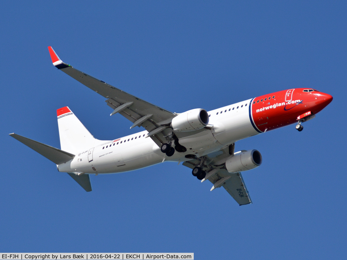 EI-FJH, 2016 Boeing 737-8JP C/N 42071, RWY04L