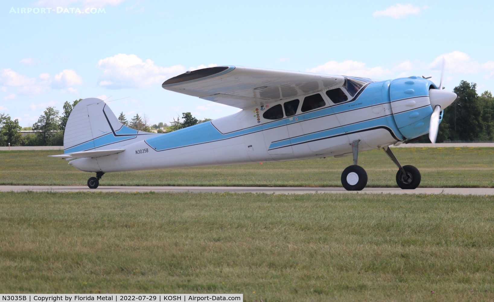 N3035B, 1952 Cessna 195B Businessliner C/N 7918, OSH 2022