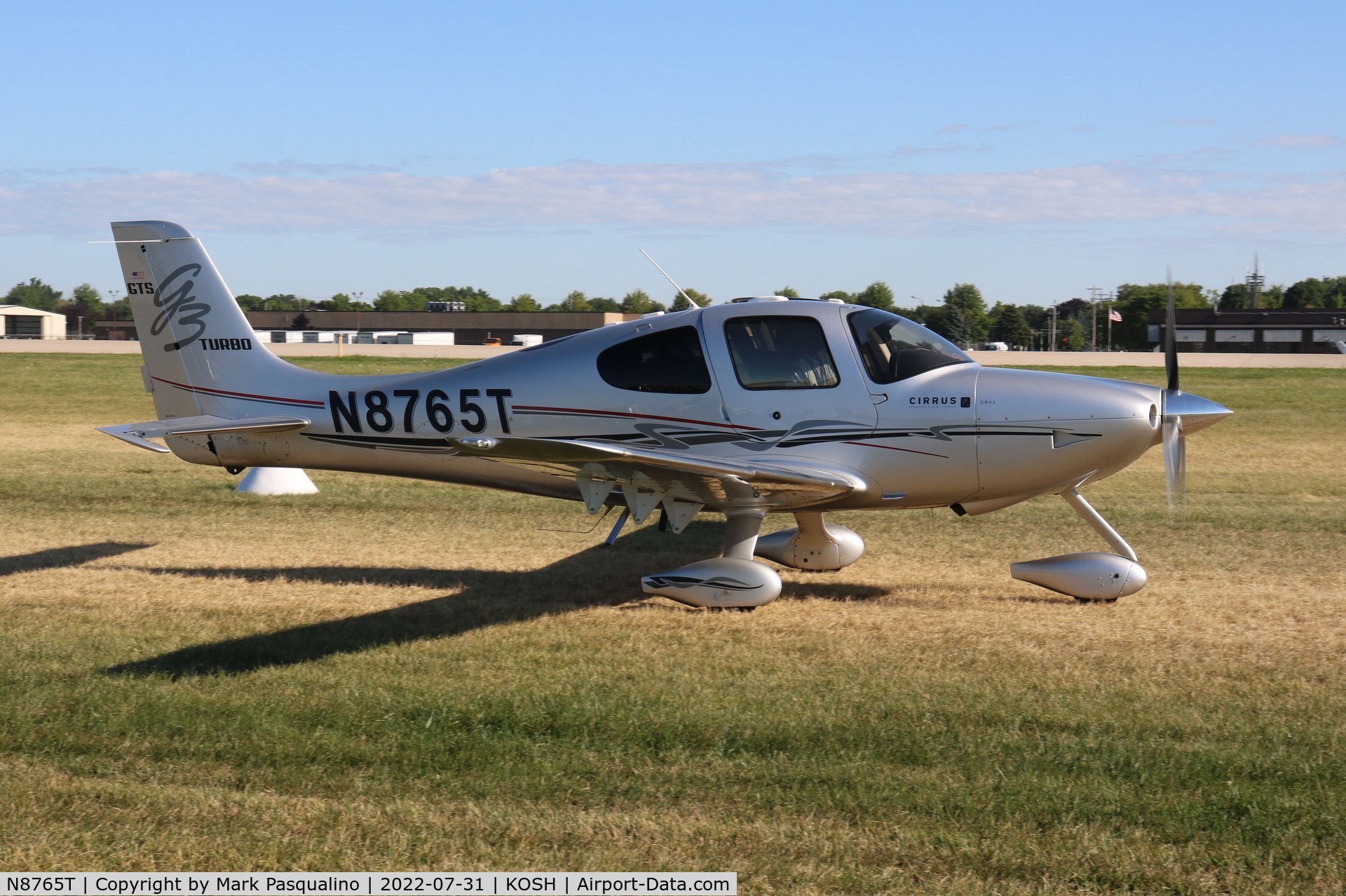 N8765T, 2007 Cirrus SR22 C/N 2582, Cirrus SR22