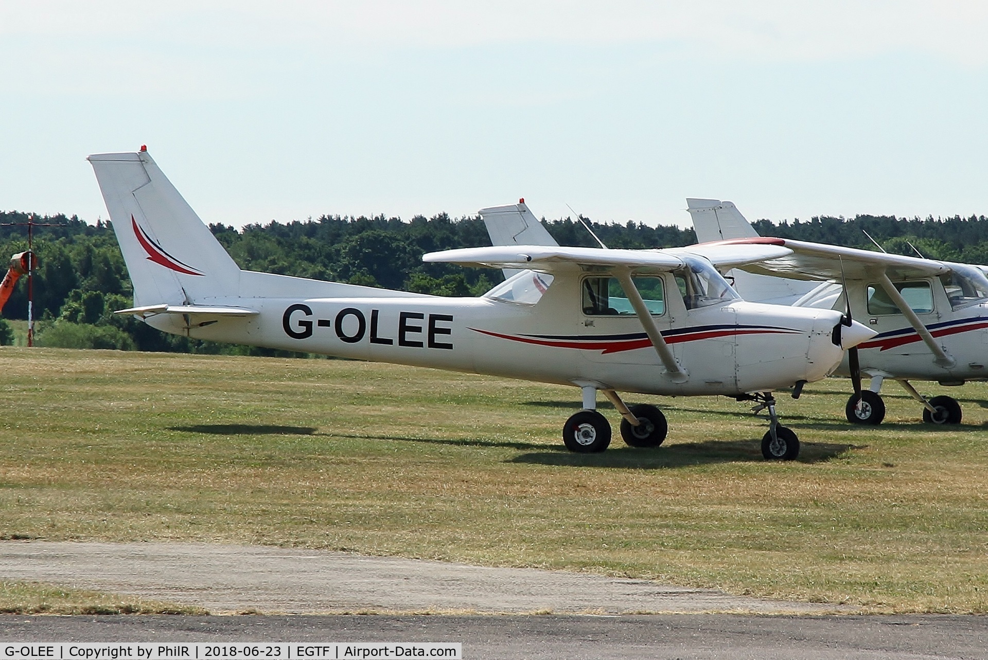 G-OLEE, 1980 Reims F152 C/N 1797, G-OLEE 1980 Reims Cessna F152  Fairoaks