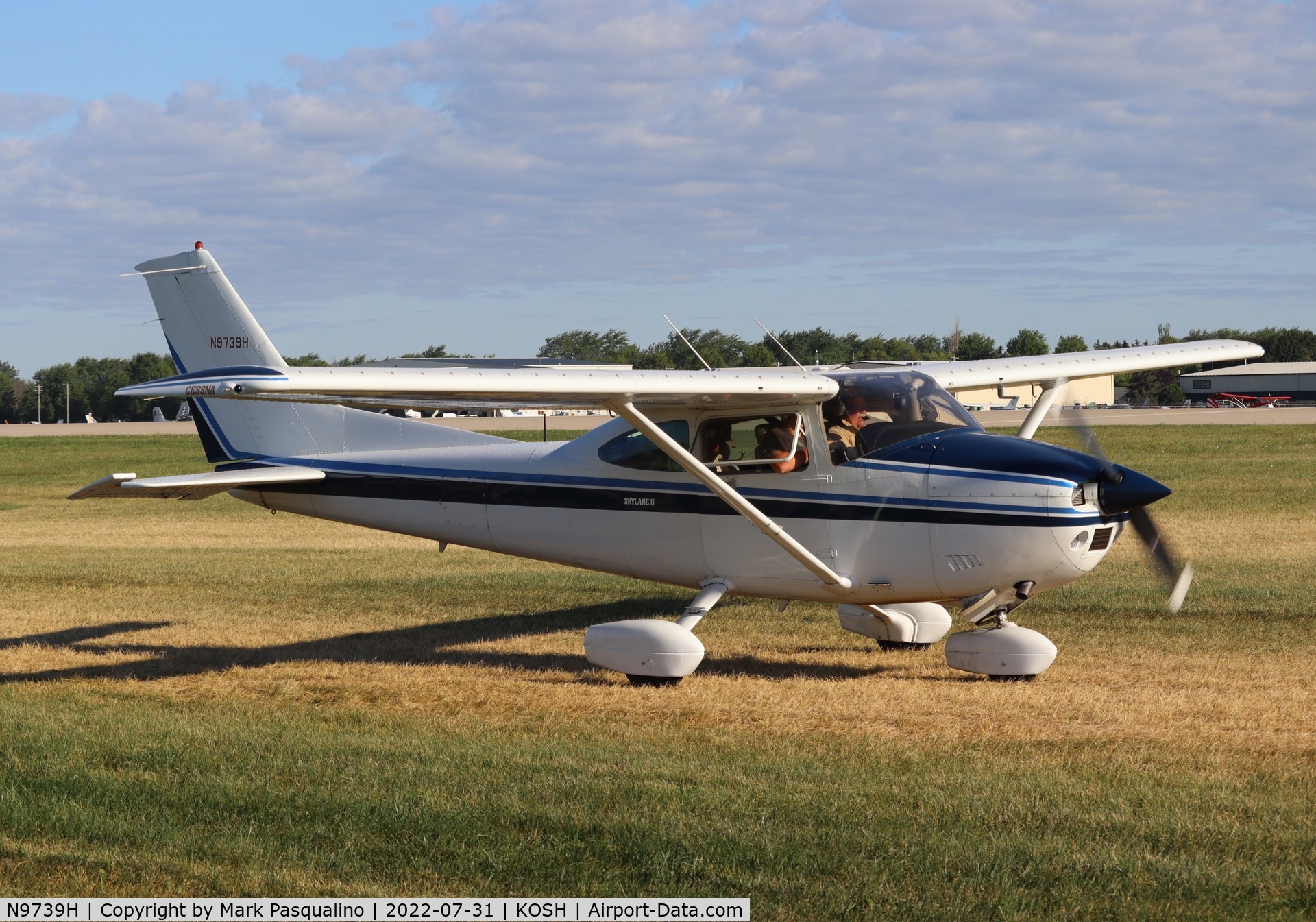 N9739H, 1981 Cessna 182R Skylane C/N 18267986, Cessna 182R