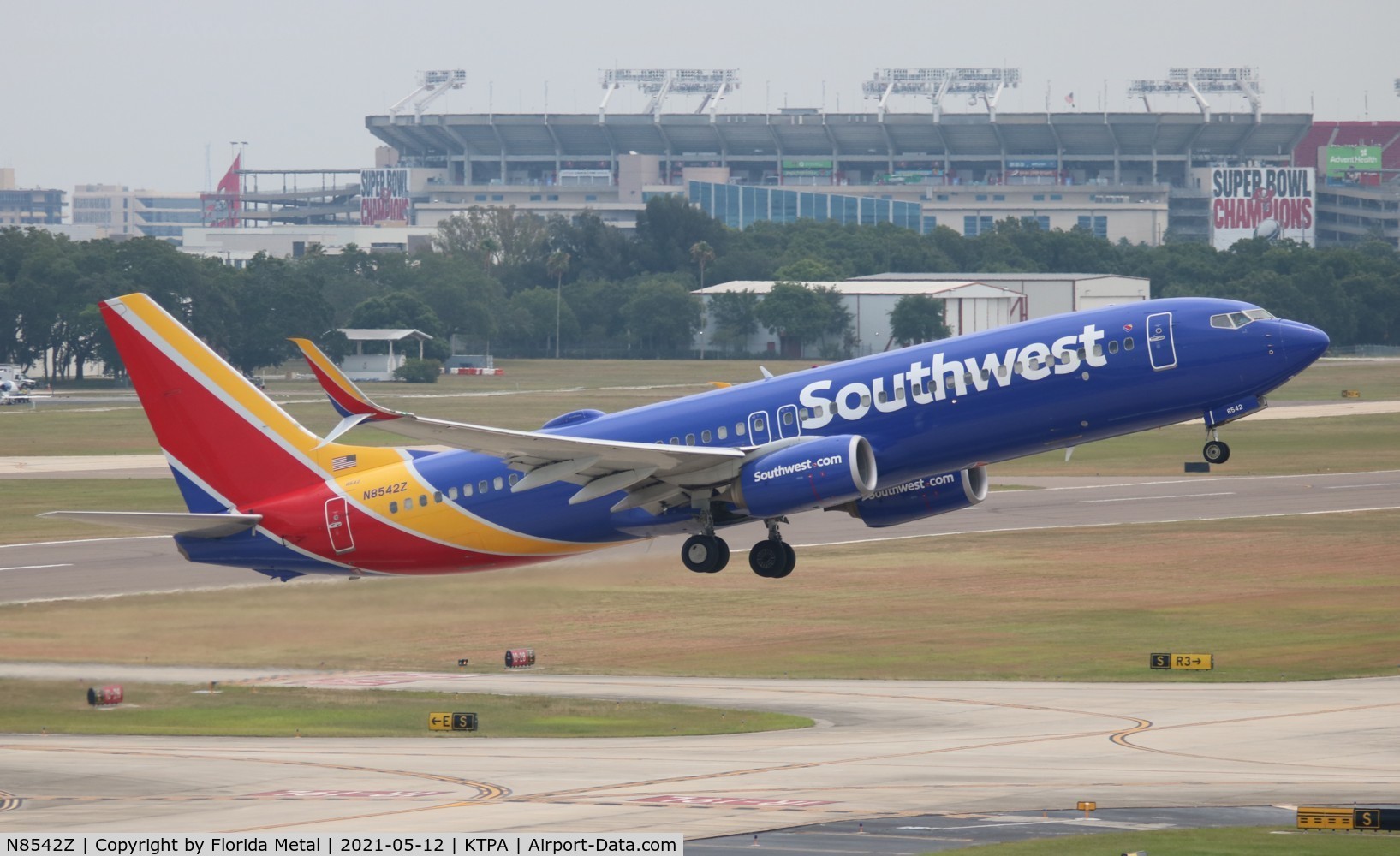 N8542Z, 2017 Boeing 737-8H4 C/N 63581, TPA 2021