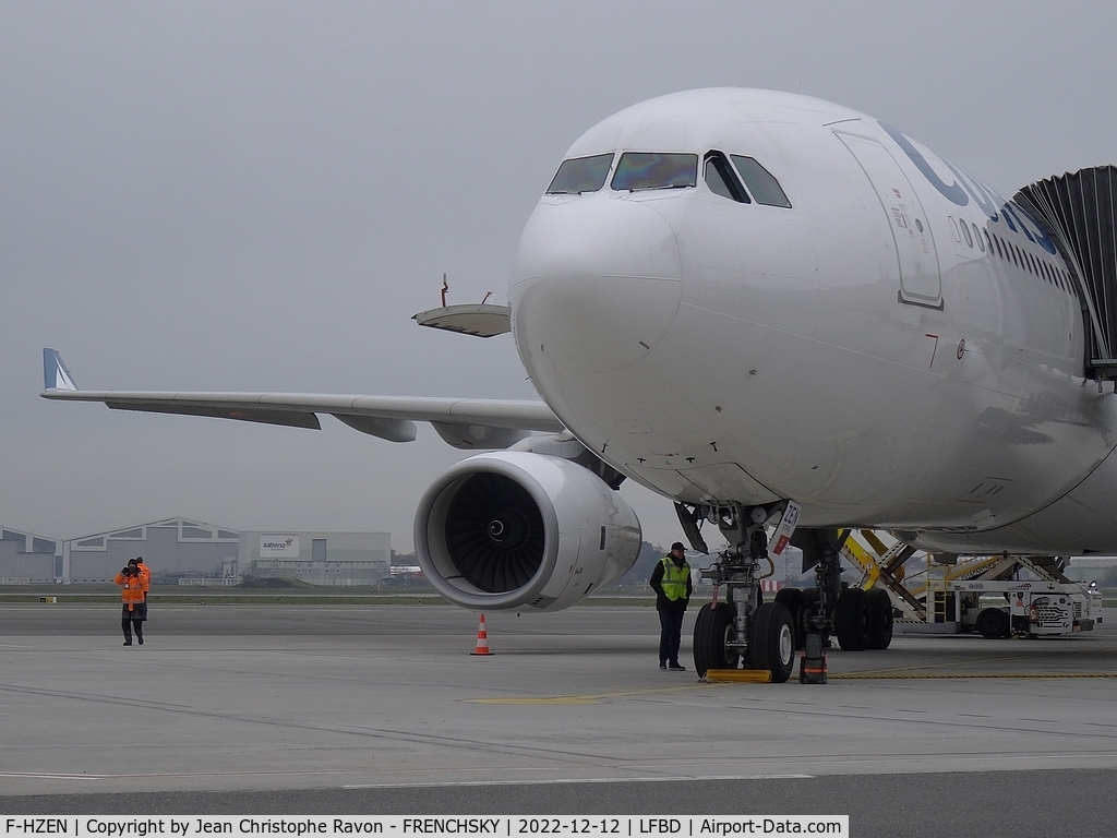F-HZEN, 2012 Airbus A330-343X C/N 1376, Pointe-a-Pitre (PTP) Bordeaux (BOD) SS741