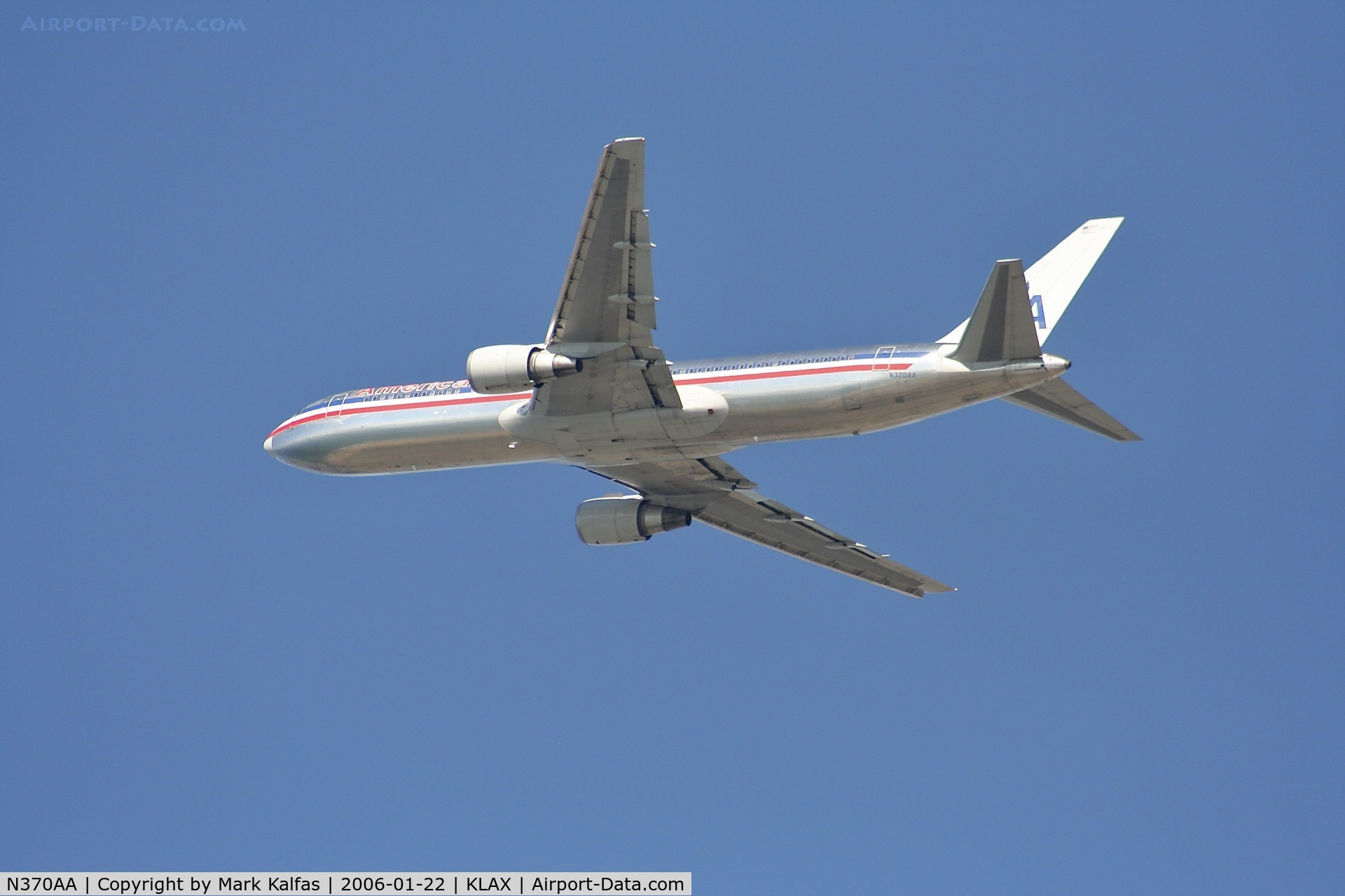 N370AA, 1992 Boeing 767-323 C/N 25197, American Airlines Boeing 767-323, N370AA departing 25R LAX.