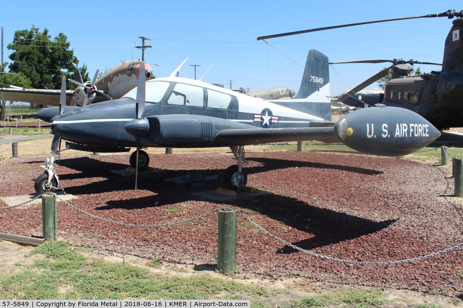 57-5849, 1957 Cessna U-3A Blue Canoe (310A) C/N 38004, U-3A zx