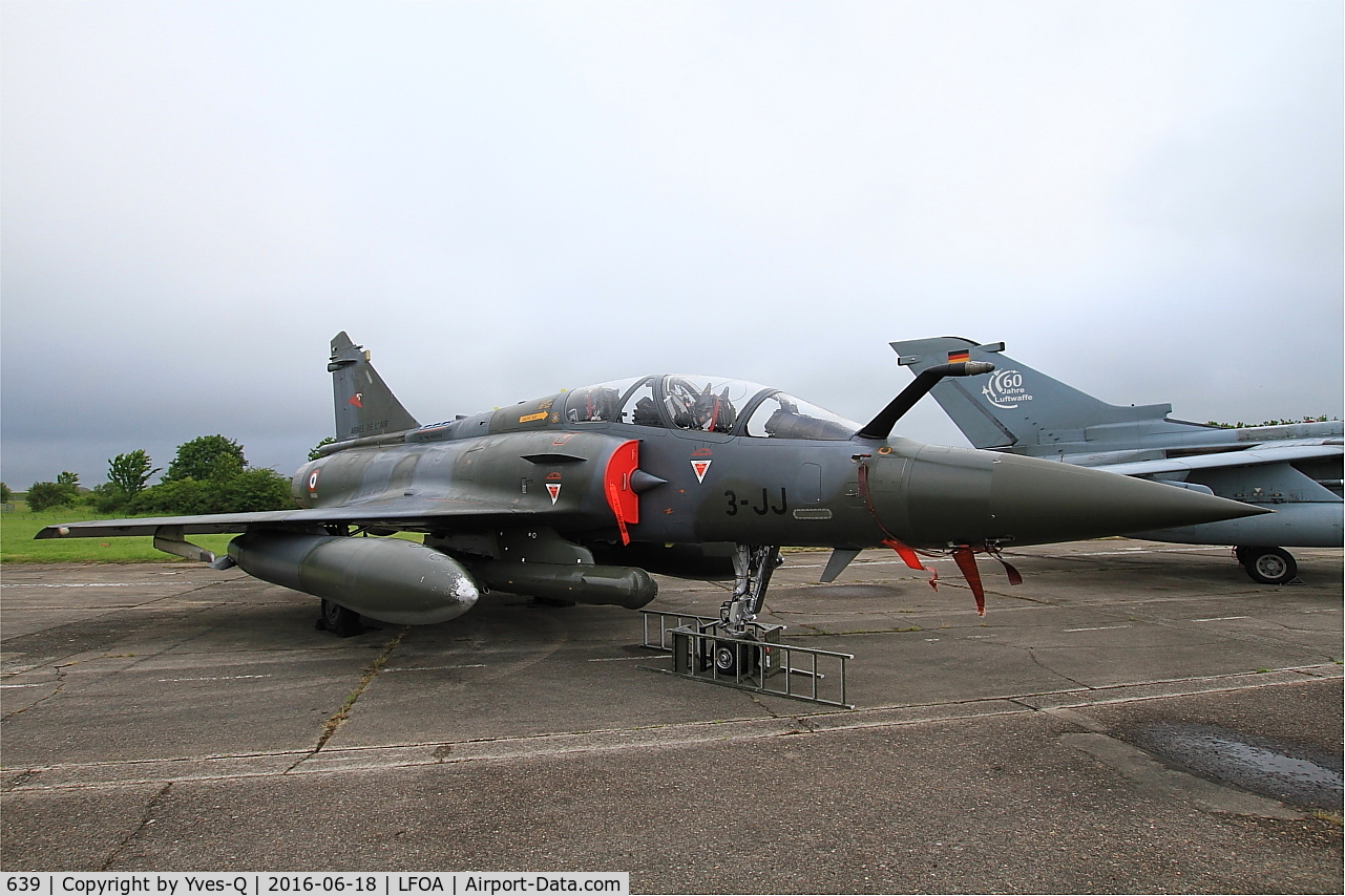 639, 1996 Dassault Mirage 2000D C/N 445, Dassault Mirage 2000D, Static display, Avord Air Base 702 (LFOA) Open day 2016