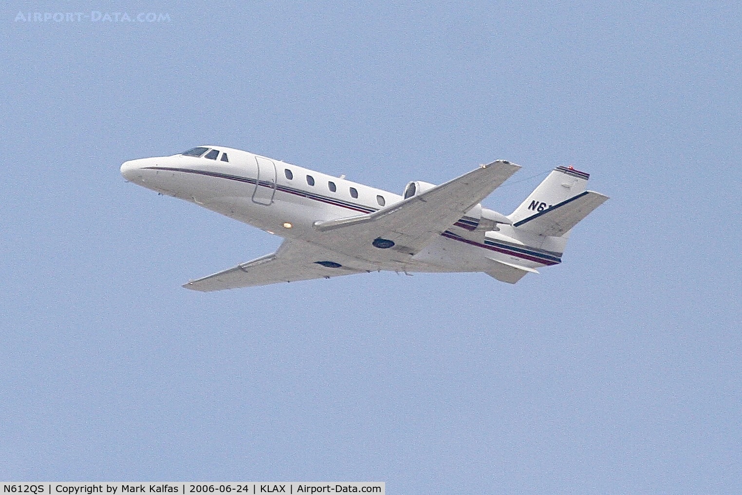 N612QS, 2002 Cessna 560XL Citation Excel C/N 560-5312, Net Jets Cessna 560XL Citation Excel, N560XL departing 25L KLAX