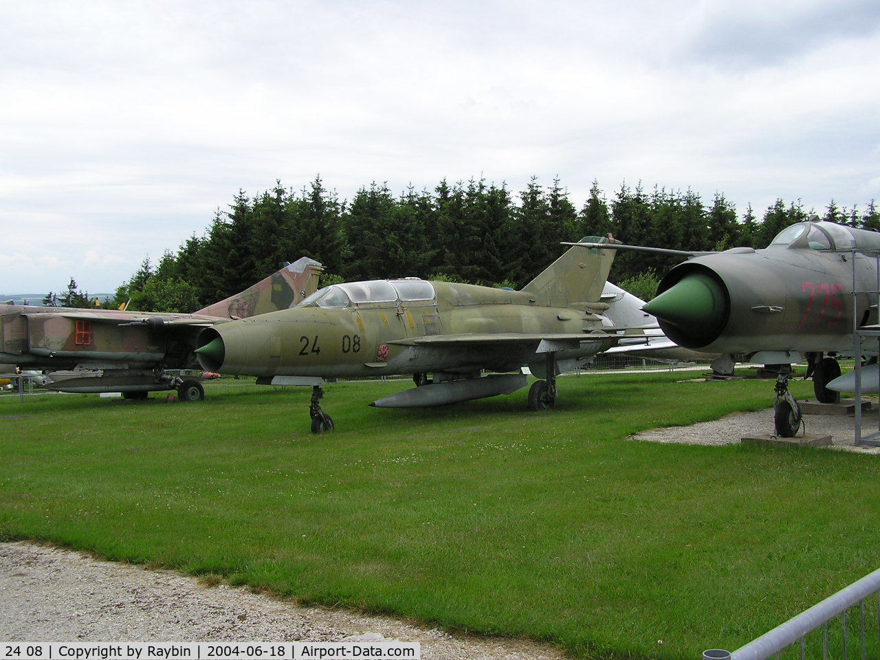 24 08, Mikoyan-Gurevich MiG-21US C/N 02685139, Together with MiG-21 MF 775