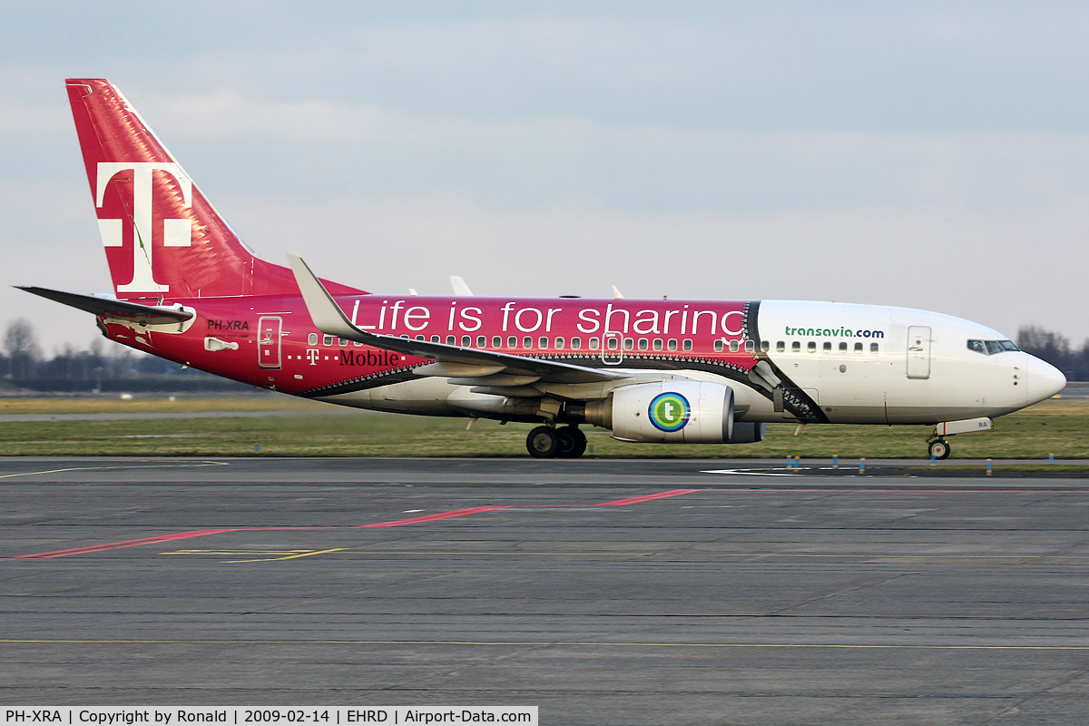 PH-XRA, 2001 Boeing 737-7K2 C/N 30784, at zestienhoven