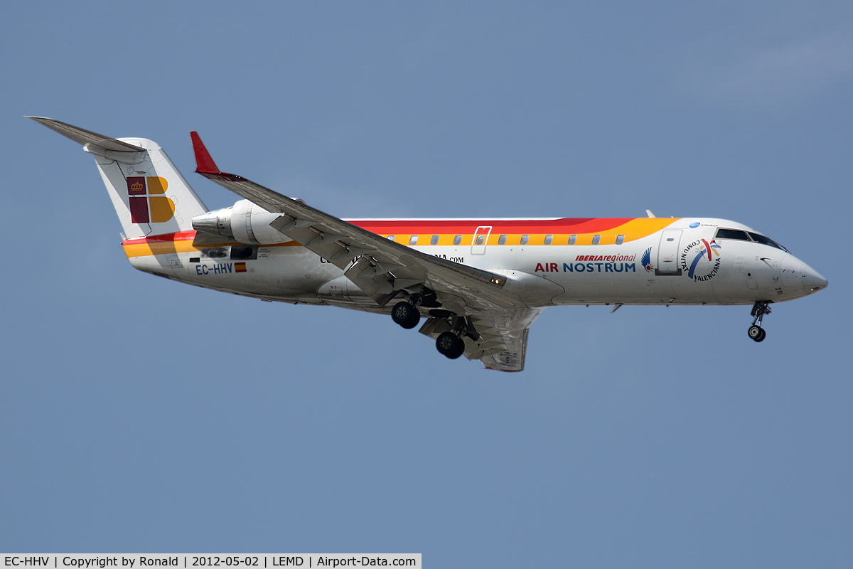 EC-HHV, 1999 Canadair CRJ-200ER (CL-600-2B19) C/N 7350, at mad