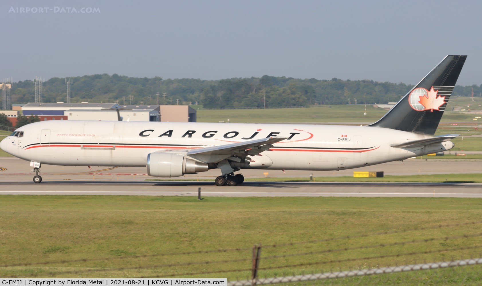 C-FMIJ, 1993 Boeing 767-328/ER C/N 27135, Cargojet 767-300 zx