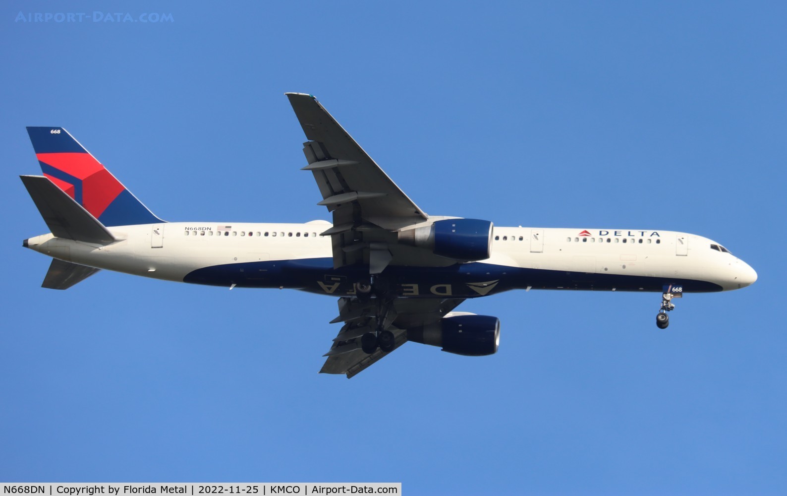 N668DN, 1991 Boeing 757-232 C/N 25141, MCO 2022