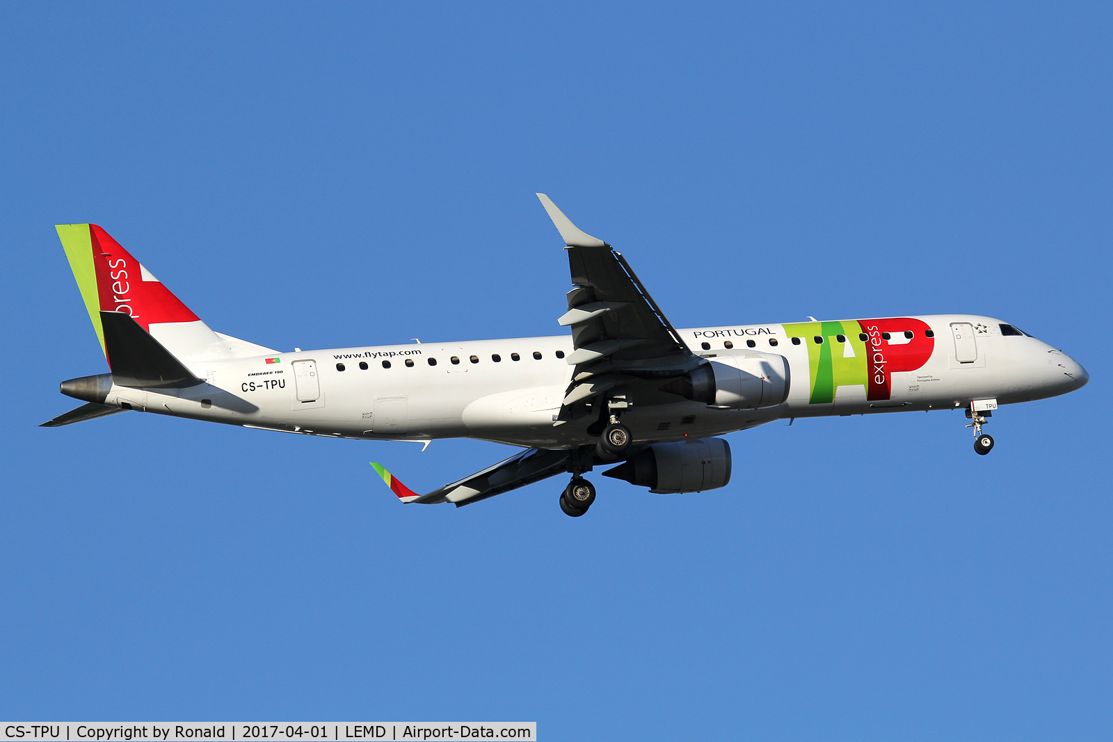 CS-TPU, 2011 Embraer 190LR (ERJ-190-100LR) C/N 19000506, at mad