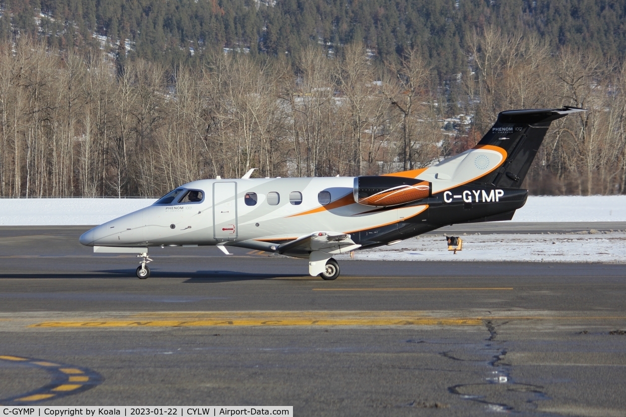 C-GYMP, 2010 Embraer EMB-500 Phenom 100 C/N 50000214, Arrival from Edmonton.