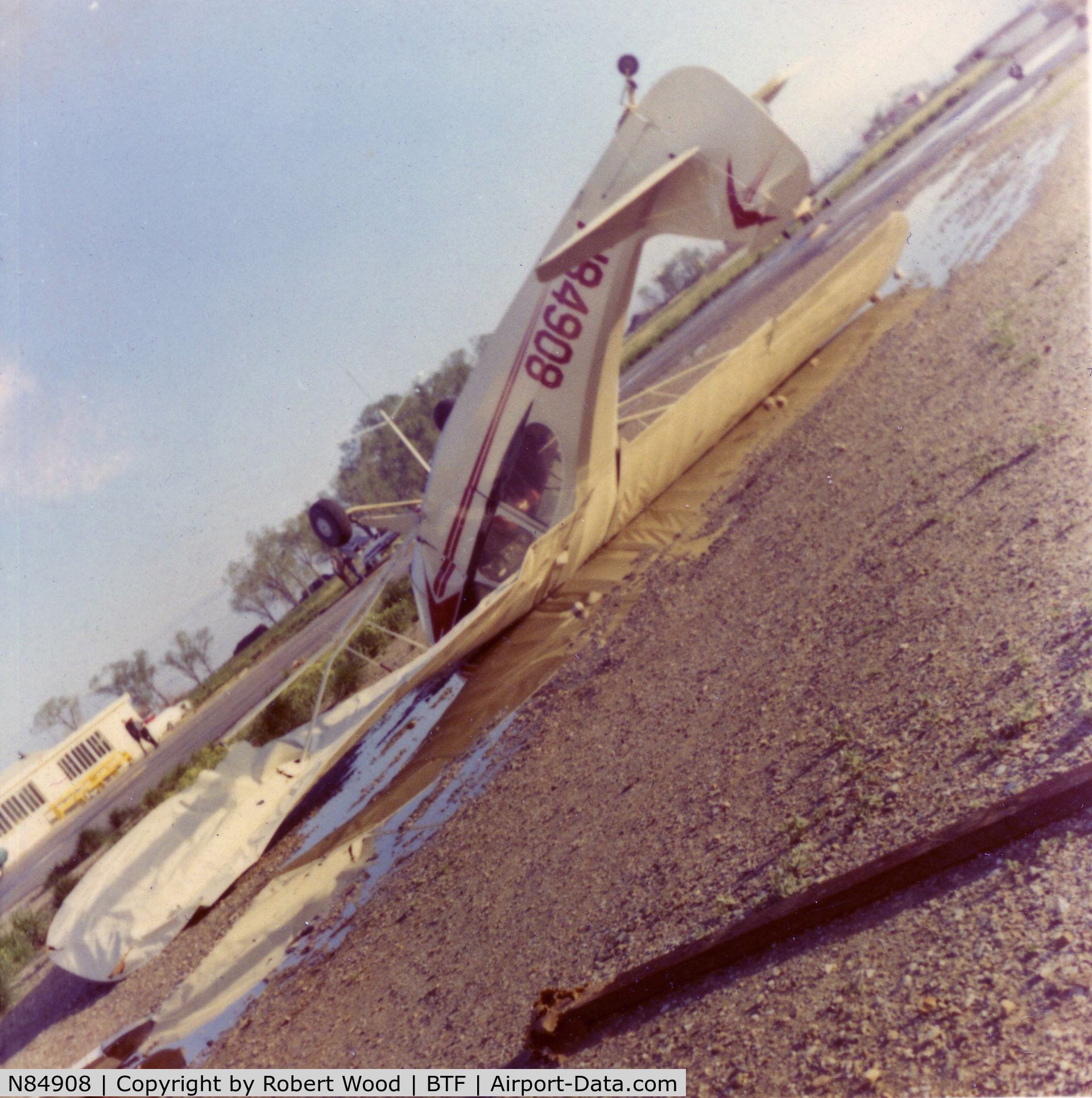 N84908, 1946 Aeronca 7AC Champion C/N 7AC-3627, Windstorm hit Skypark Utah