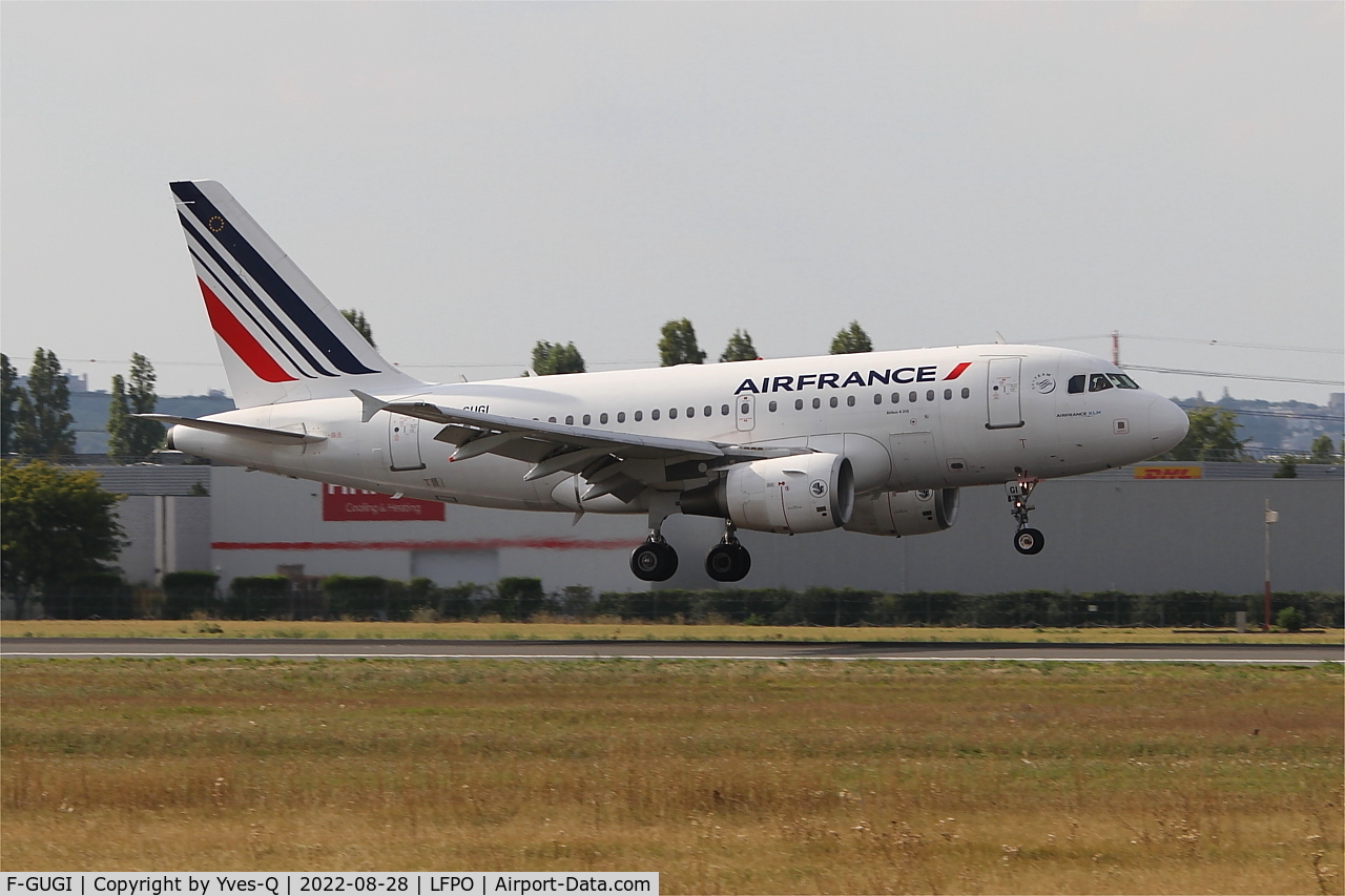 F-GUGI, 2004 Airbus A318-111 C/N 2350, Airbus A318-111, Landing rwy 06, Paris-Orly airport (LFPO-ORY)