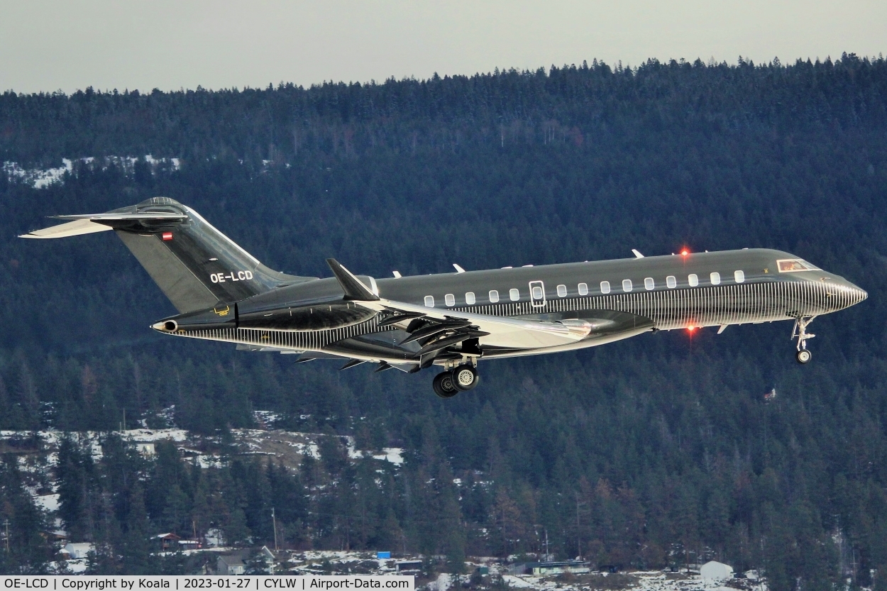 OE-LCD, 2008 Bombardier BD-700-1A10 Global Express XRS C/N 9250, Arrival from Zurich.