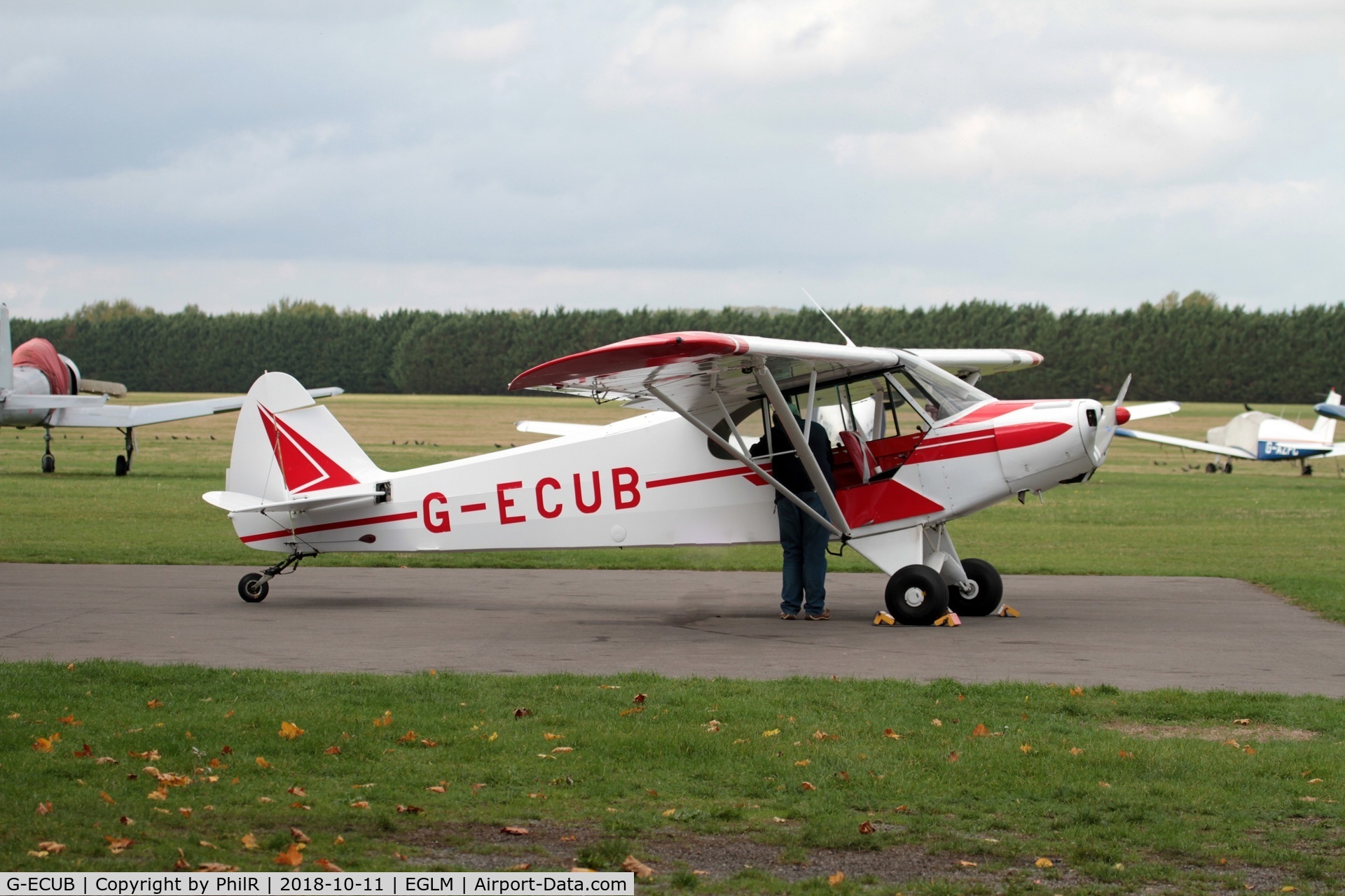 G-ECUB, 1958 Piper PA-18 Super Cub C/N 18-6279, G-ECUB 1958 Piper Pa-18 Super Cub White Waltham