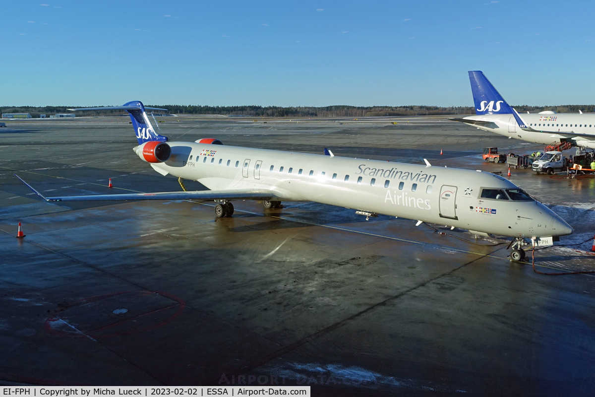 EI-FPH, 2016 Bombardier CRJ-900LR (CL-600-2D24) C/N 15409, At Arlanda