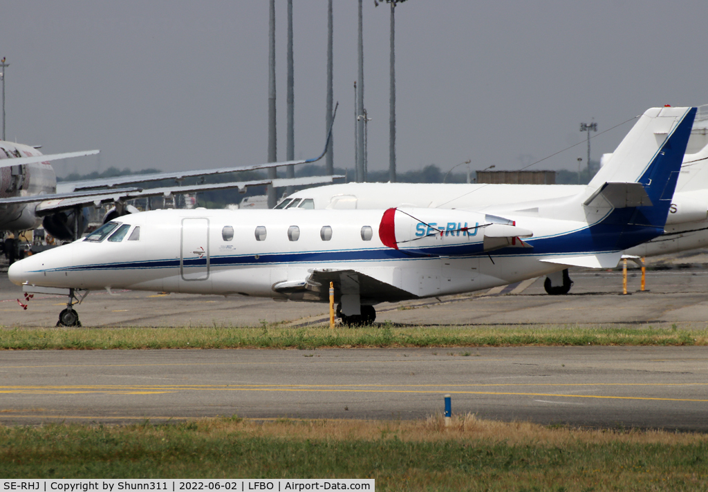 SE-RHJ, 2000 Cessna 560XL Citation Excel C/N 560-5078, Parked at the General Aviation area....