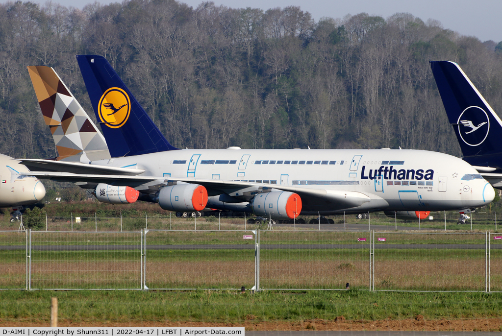 D-AIMI, 2011 Airbus A380-841 C/N 072, Stored... still in old c/s...