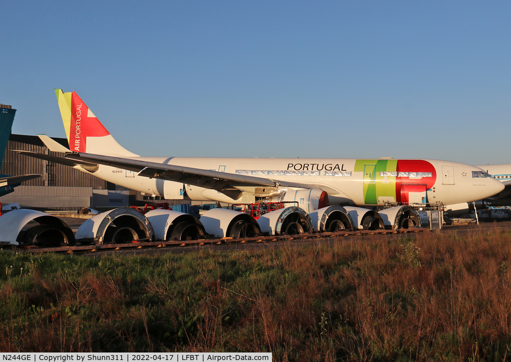 N244GE, 2002 Airbus A330-203 C/N 486, Stored... to be scrapped...