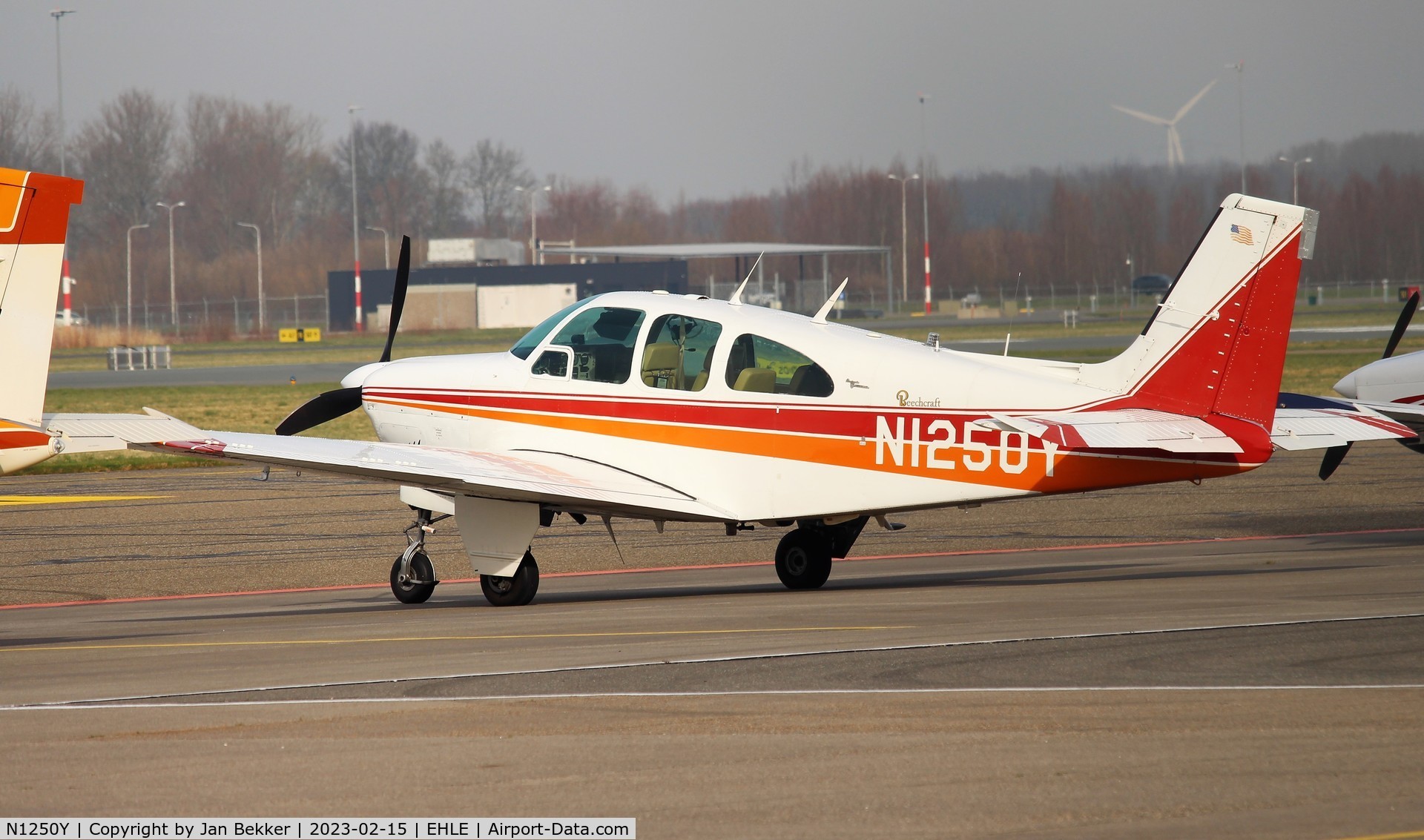 N1250Y, 1966 Beech 35-C33 Debonair C/N CD-1039, Lelystad Airport